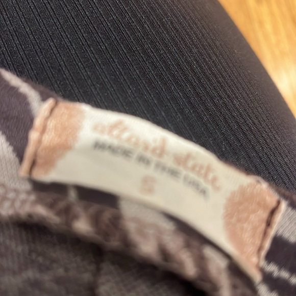 Brown zebra print mini skirt - Picture 3 of 3